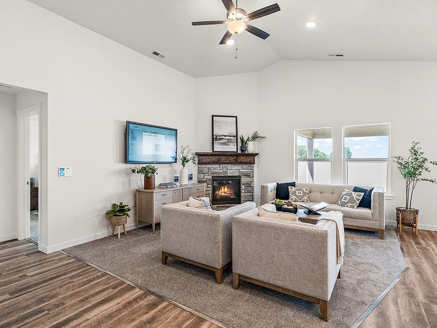 Brookfield Bonus 34Bed, 2Bath New Home Floor Plan